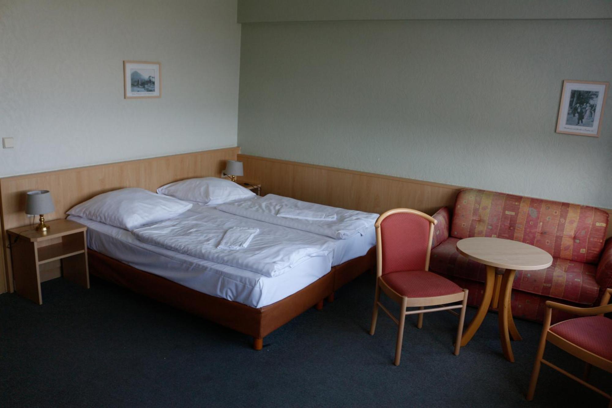 Hotel Lugsteinhof アルテンベルク エクステリア 写真